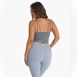 Vuori Halo Performance Crop Heathered Gray Size Large Tank Athletic